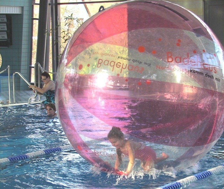 Freibad flop - Badehaus top