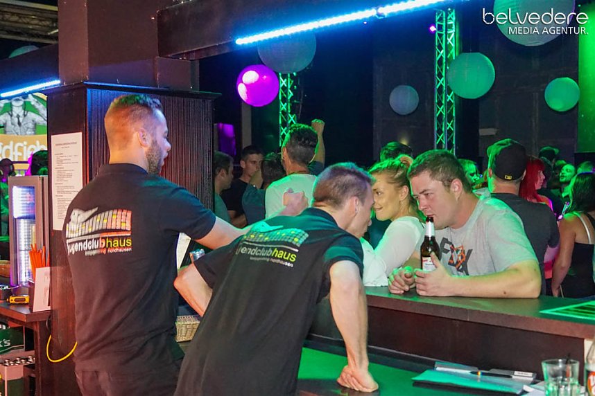 Party im Jugendclubhaus in Nordhausen - der Samstag