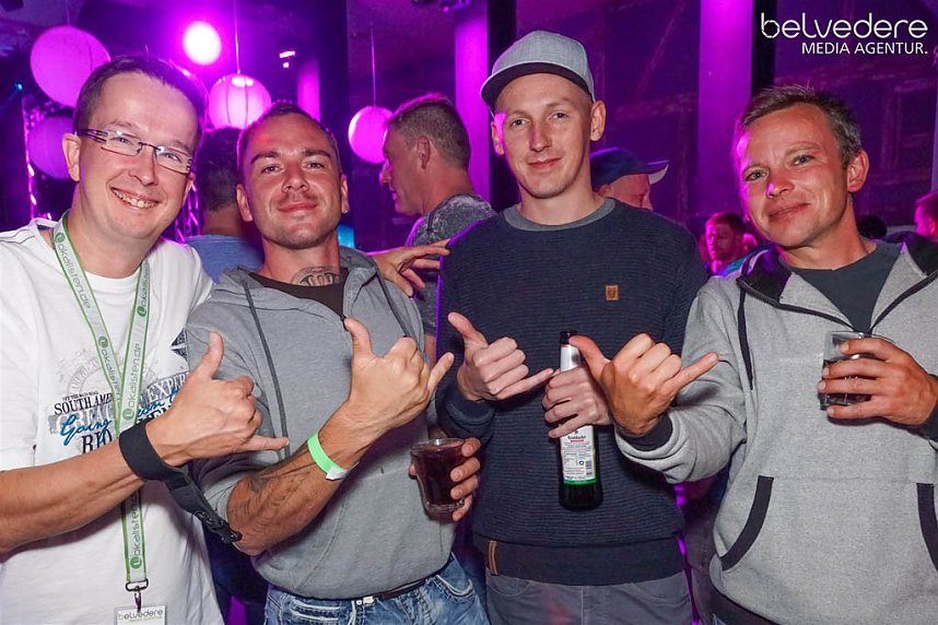 Party im Jugendclubhaus in Nordhausen - der Samstag