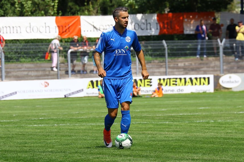 Mageres Unentschieden zum Auftakt