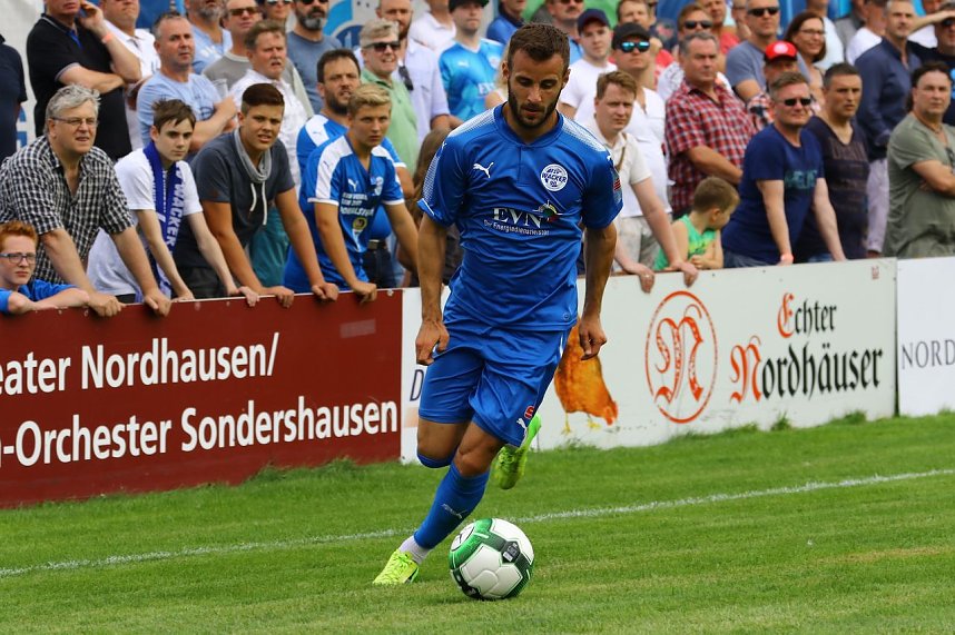 Mageres Unentschieden zum Auftakt