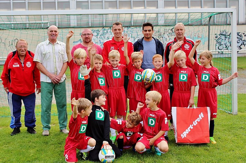 Erstes Spiel, erstes Tor - Salzas kleinste Kicker starteten in ihr Fu&szlig;ball-Leben