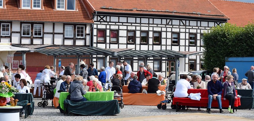Jubil&auml;umsmarkt in Ellrich mit Seniorenwerk Asternhof