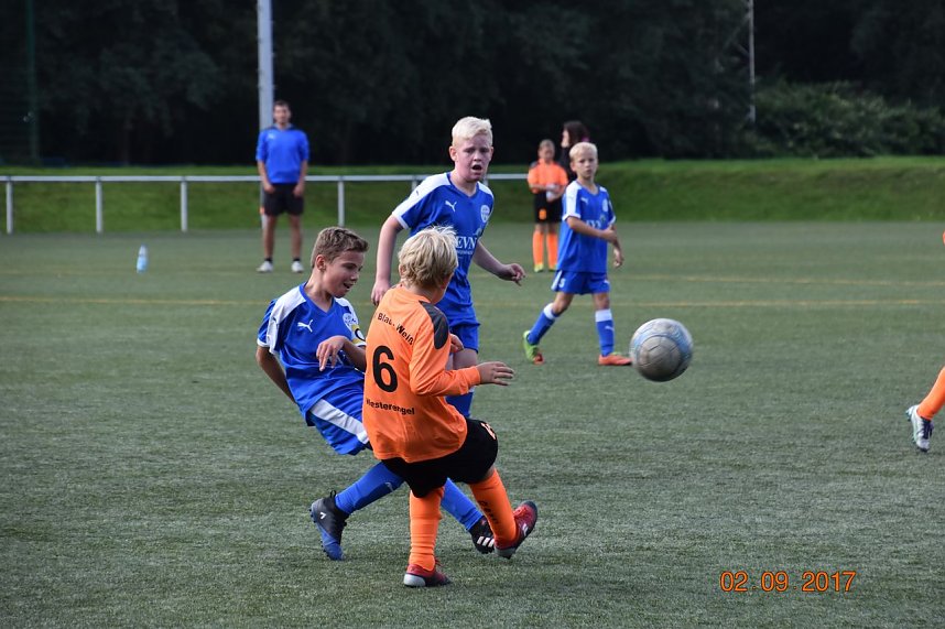 Haushoch &uuml;berlegen