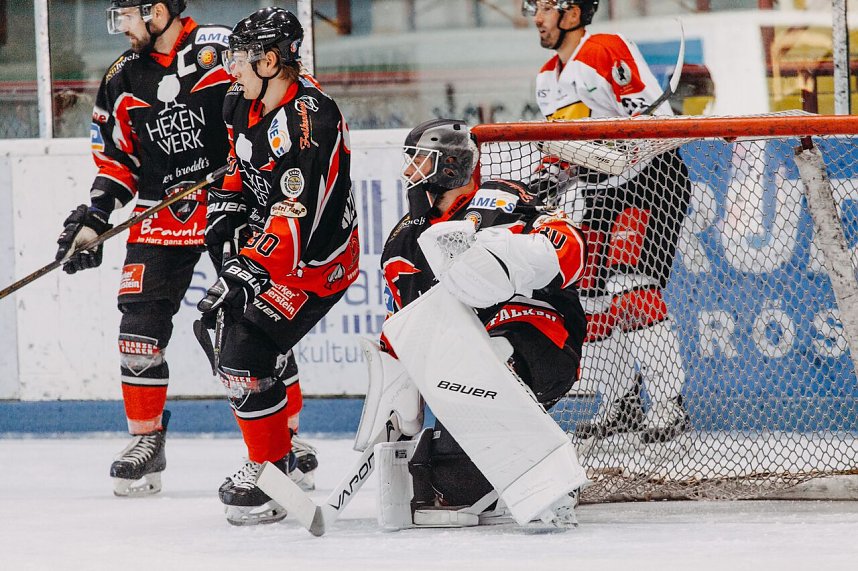 Doppelniederlage der Falken