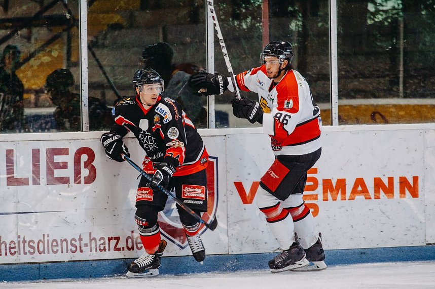 Doppelniederlage der Falken