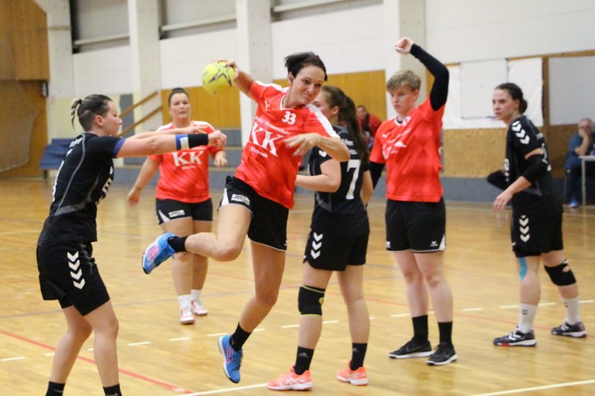 Niederlage in eigener Halle