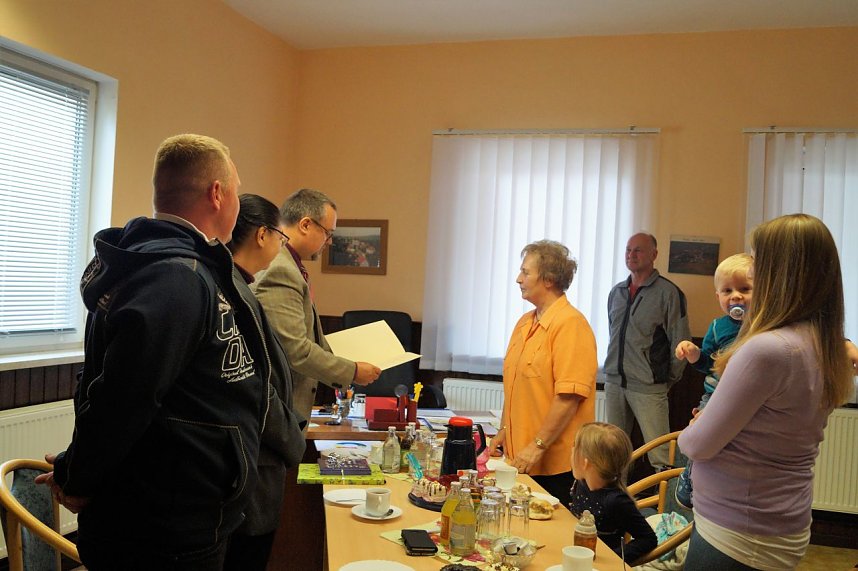 Wetterdienstplakette &uuml;berreicht