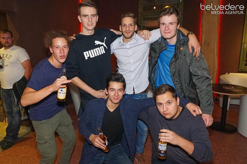 Party im Jugendclubhaus