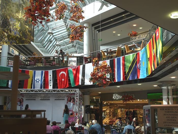 multi-kulti in der Galerie