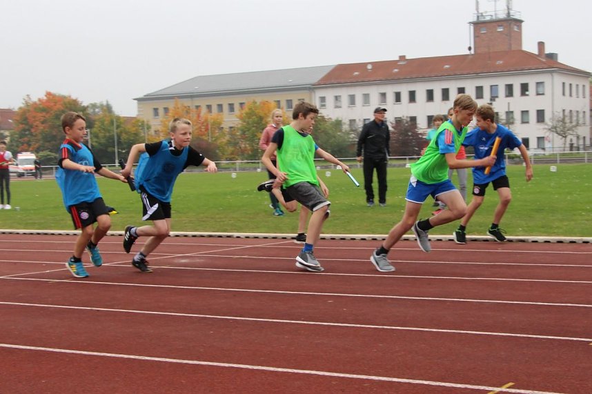 Jugend trainiert f&uuml;r Olympia Leichtathletik