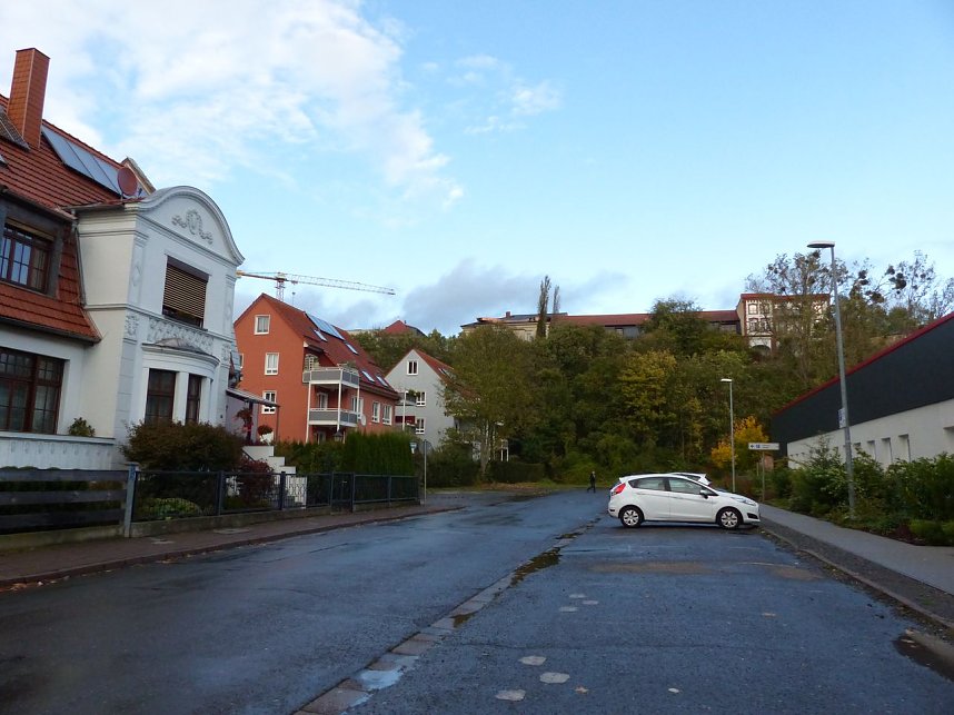 Gefahr in Verzug - Dach in der K&uuml;lz-Stra&szlig;e besch&auml;digt