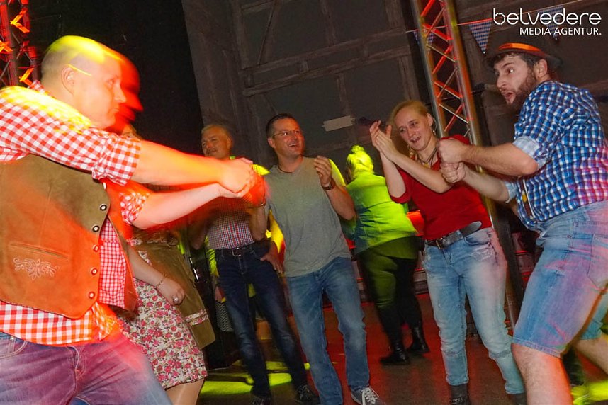 Party im Jugendclubhaus