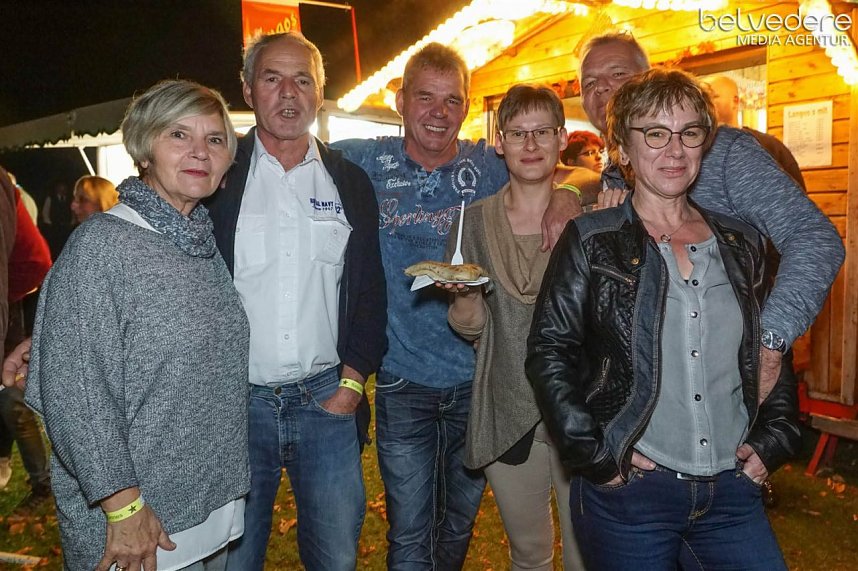 Kirmestanz im Samstagabend