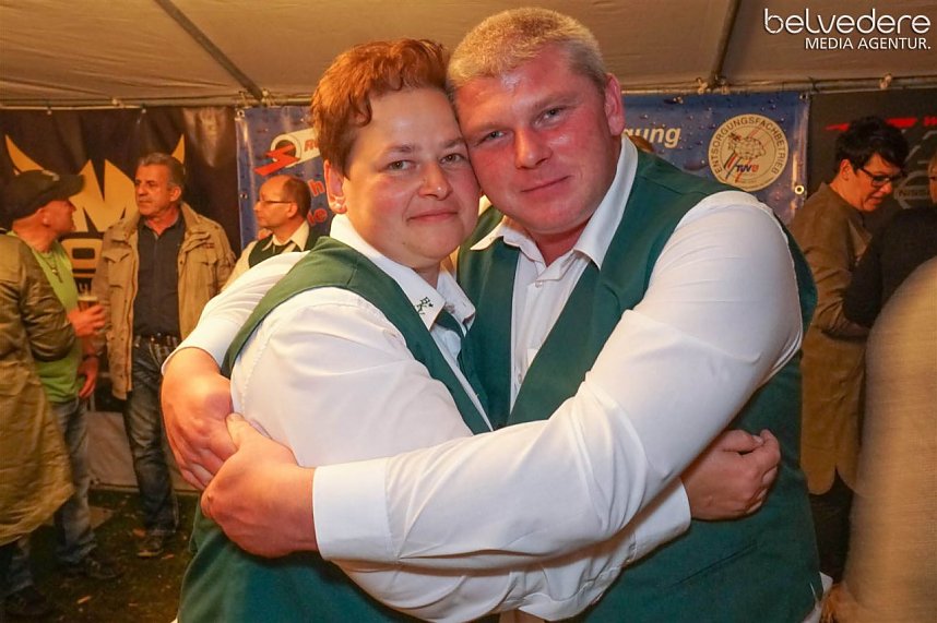 Kirmestanz im Samstagabend