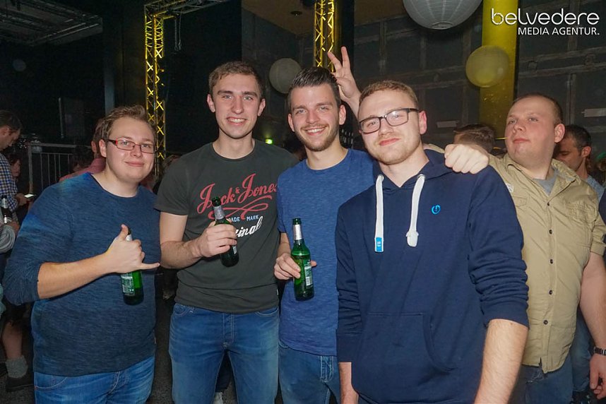 Party im Jugendclubhaus