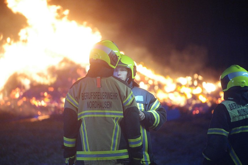 Gro&szlig;&uuml;bung der Nordh&auml;user Wehren