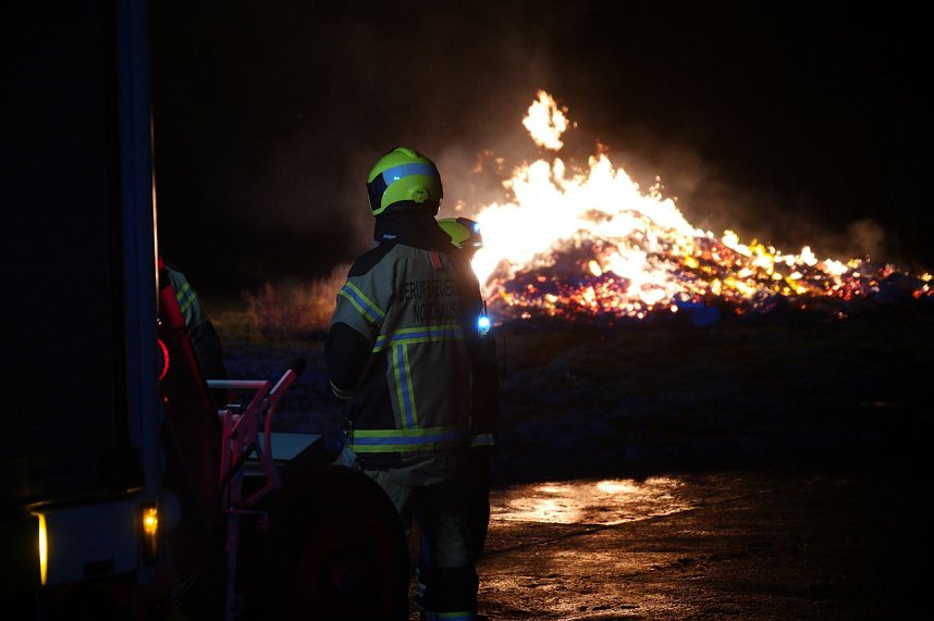 Gro&szlig;&uuml;bung der Nordh&auml;user Wehren
