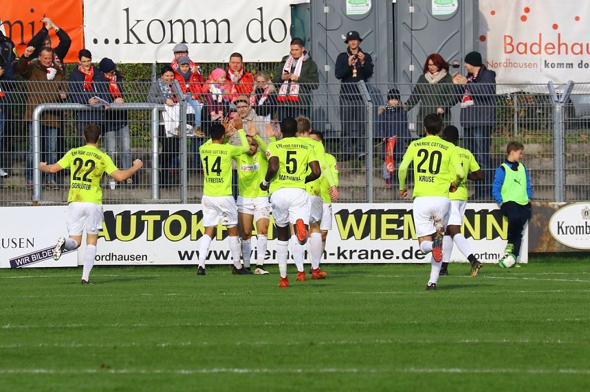 Unentschieden im Spitzenspiel