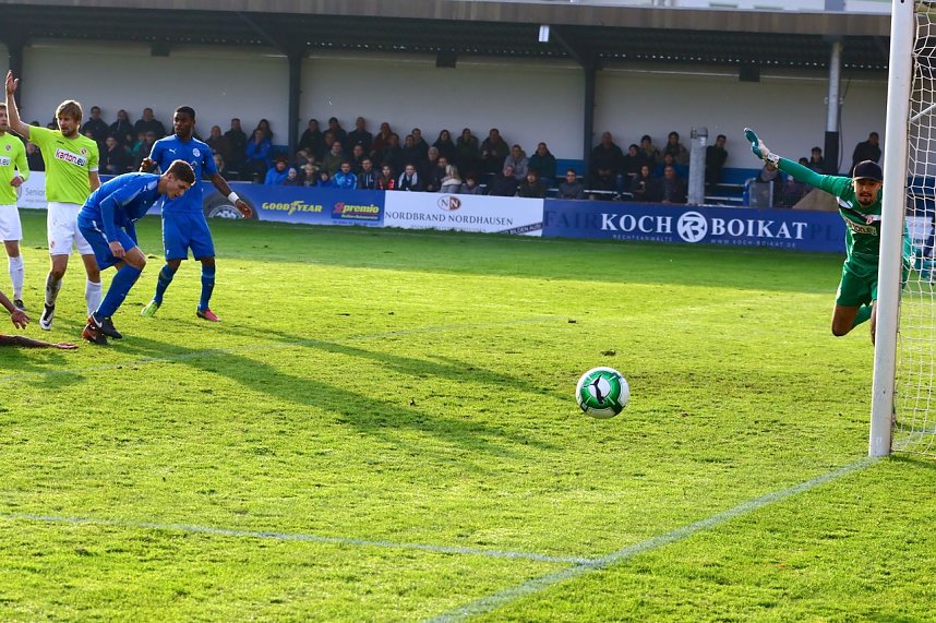 Unentschieden im Spitzenspiel