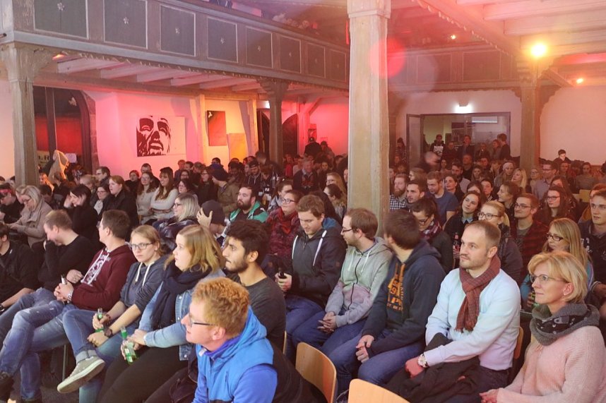 Poetry Slam in der Altendorfer Kirche