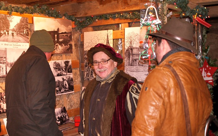Historischer Adventsmarkt in Liebenrode