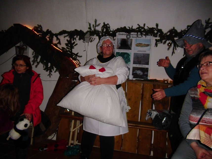 Lebendiger Adventskalender in Harztor