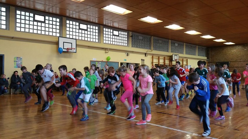 Weihnachtlicher Tanzrausch in der