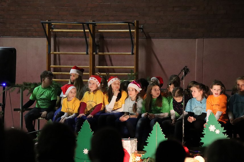 Sch&uuml;ler begeisterten Eltern und Angeh&ouml;rige