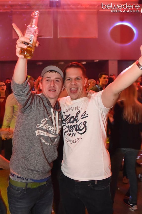 Party im Jugendclubhaus