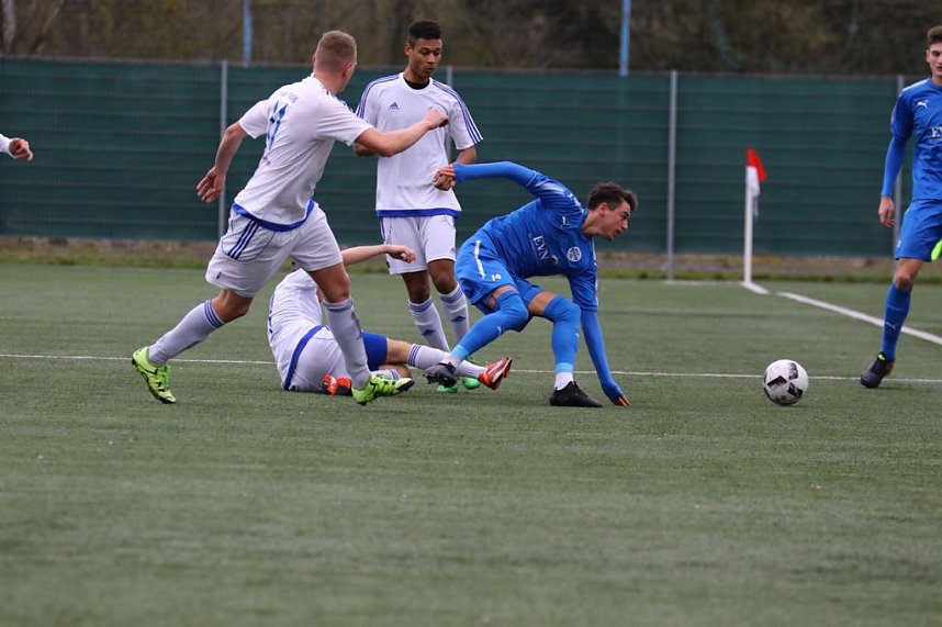 Wacker gewinnt Testspiel mit 0:6 in Sangerhausen