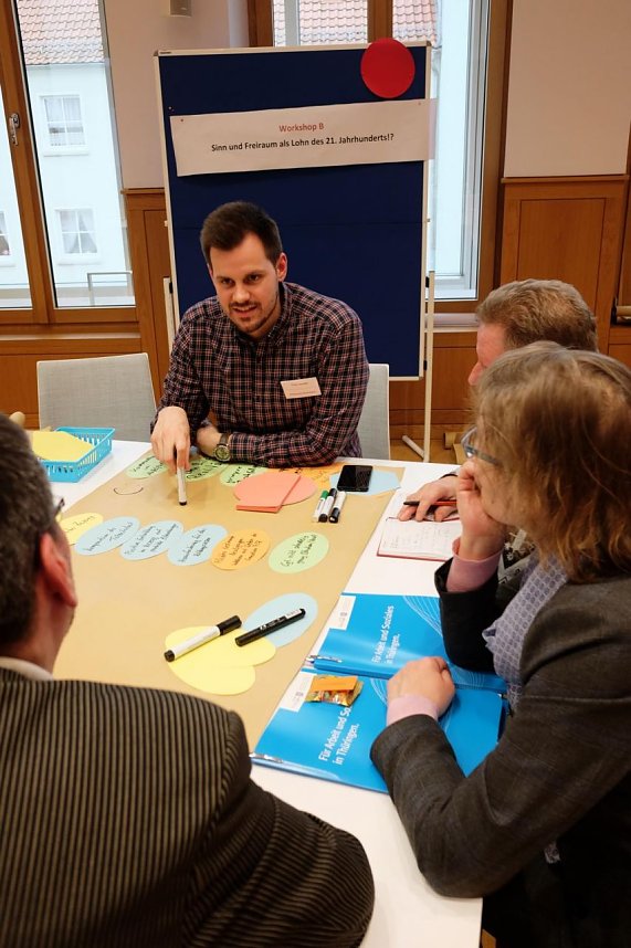 Studierende der Hochschule Nordhausen trainieren ihre sozialen Kompetenzen
