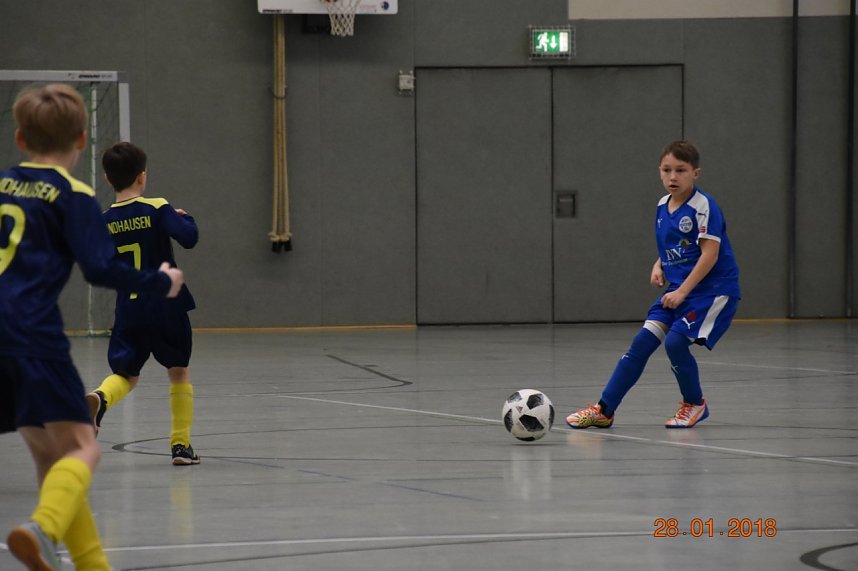 E1 Siegreich beim Hallencup