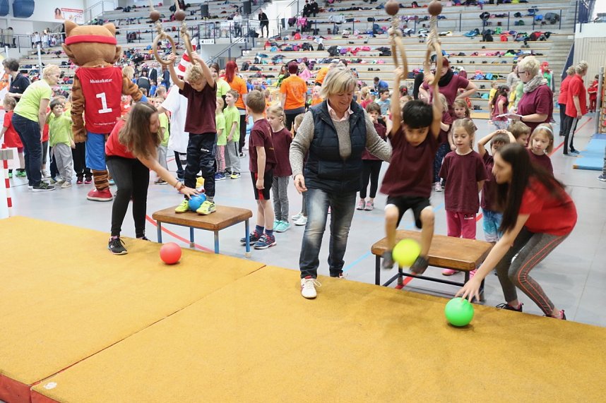 16. Kindergartensporttag in der Wiedigsburghalle Nordhausen