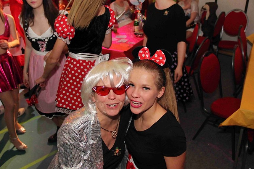 Weiberfastnacht in Krimderode