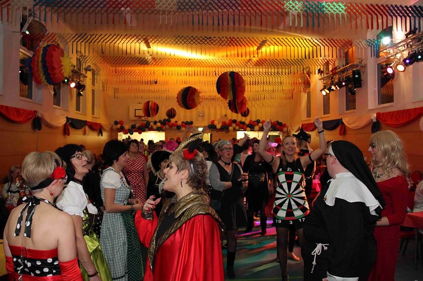 Weiberfastnacht in Krimderode