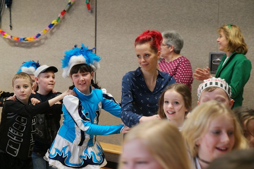 Neuer Turnraum in Gro&szlig;wechsungen eingeweiht