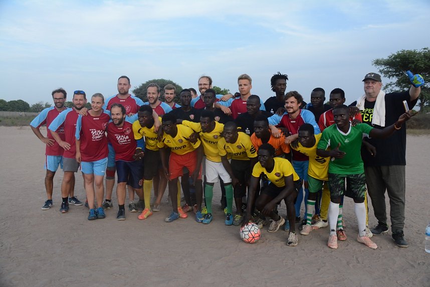 Von Nordhausen nach Gambia - die "Nordh&auml;user W&uuml;stenf&uuml;chse" unterwegs