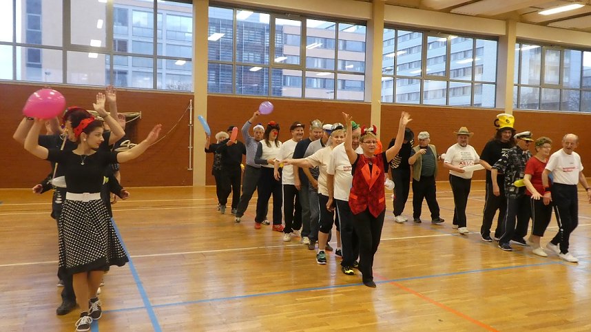 Herzsportgruppe feierte Rosenmontag