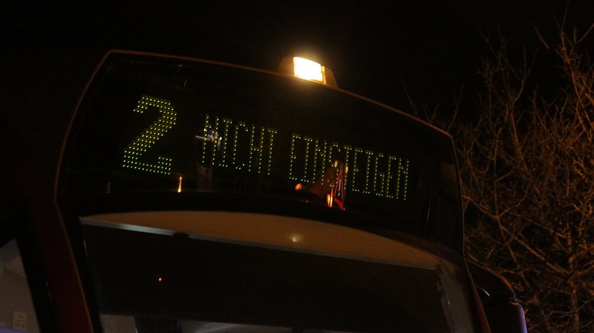 Entgleiste Stra&szlig;enbahn vor der Rothleimm&uuml;hle