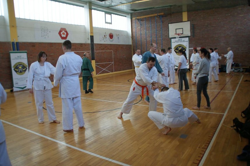 Selbstverteidigung - zur Not mit dem Kochl&ouml;ffel