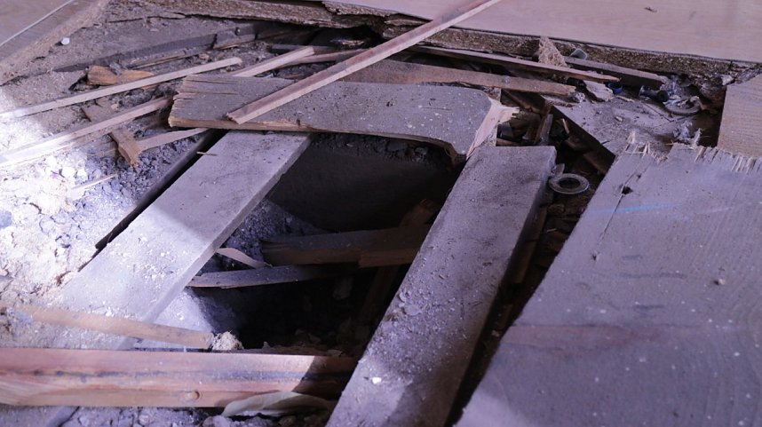 Abriss und Neubau statt Sanierung - das Humboldt Gymnasium wird abgerissen