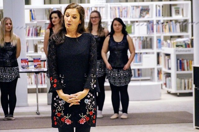 Gratuliert und getanzt