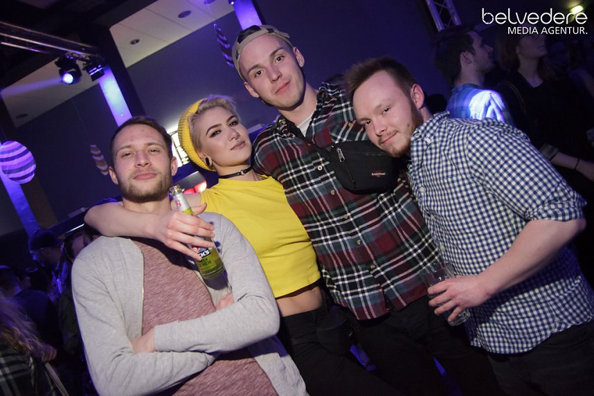 Osterfete im Jugendclubhaus