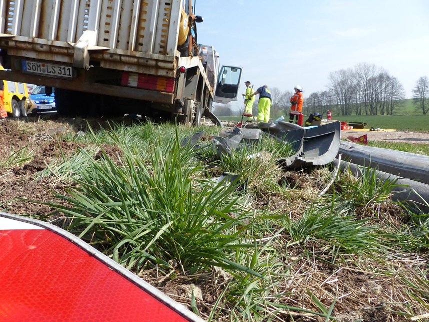 Von der Fahrbahn abgekommen