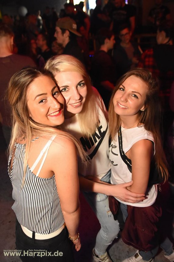 Die letzte Party in der Webe