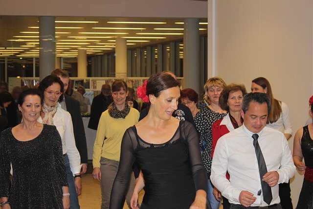 Die Eleven des Tanzstudio Radeva auf der 10. Nordth&uuml;ringer Kulturnacht