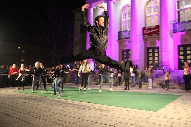 Die Eleven des Tanzstudio Radeva auf der 10. Nordth&uuml;ringer Kulturnacht