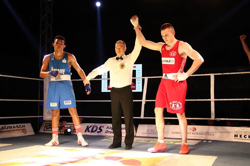 Niederlage vor heimischem Publikum