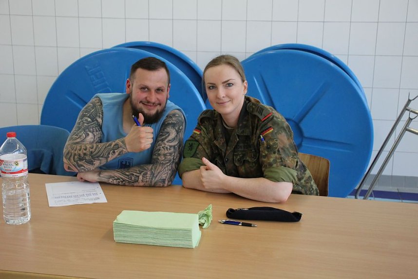 Letzte Bahn schwamm Leni selbst